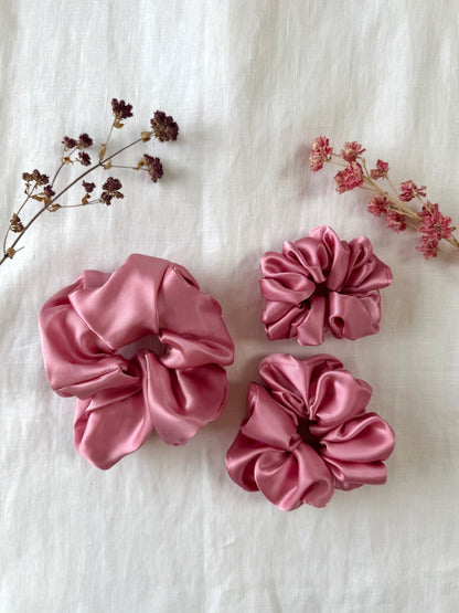 Rosa Scrunchie