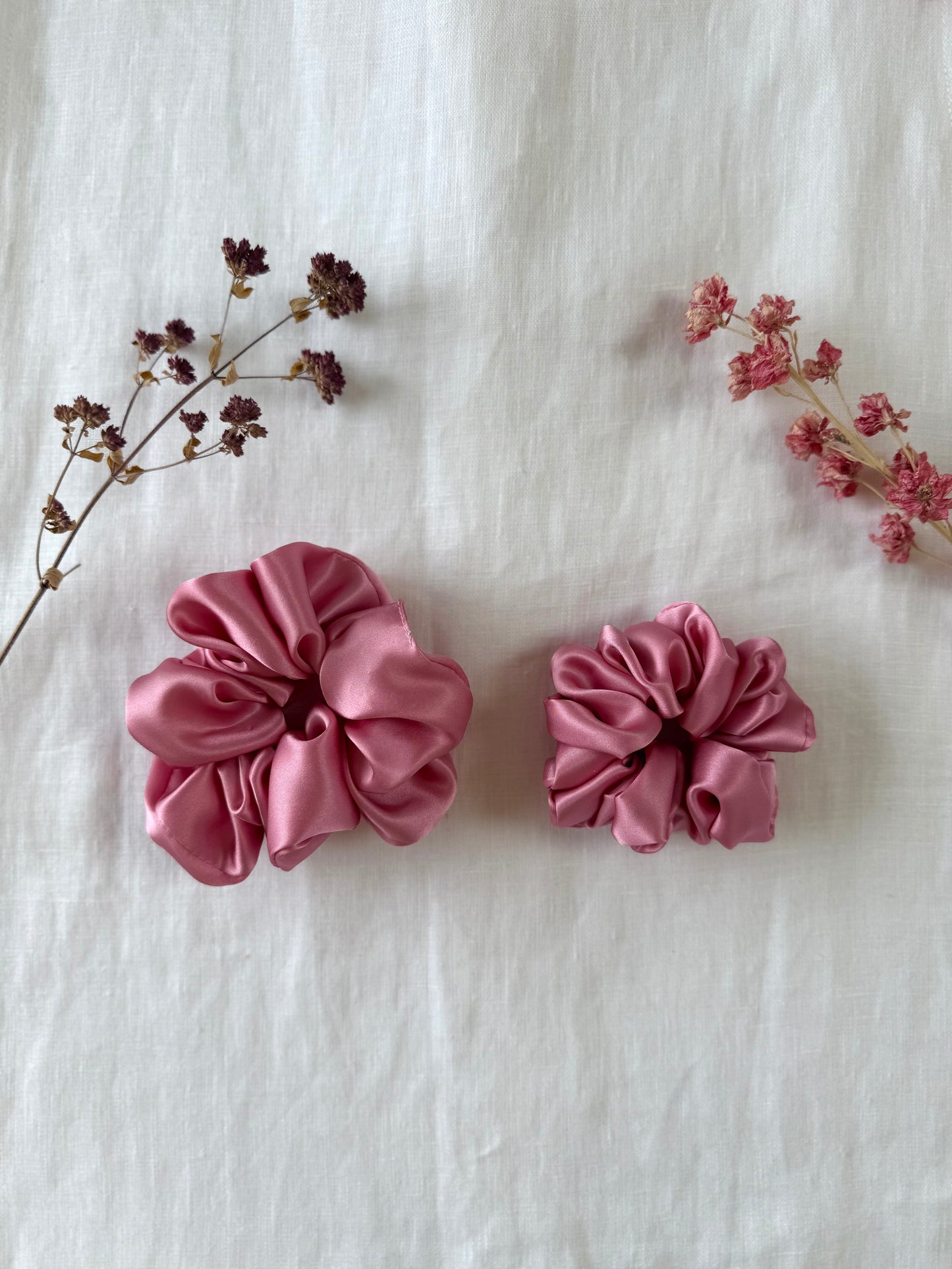 Rosa Scrunchie