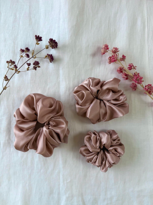 Altrosa Scrunchie
