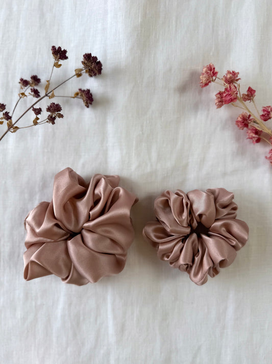 Altrosa Scrunchie